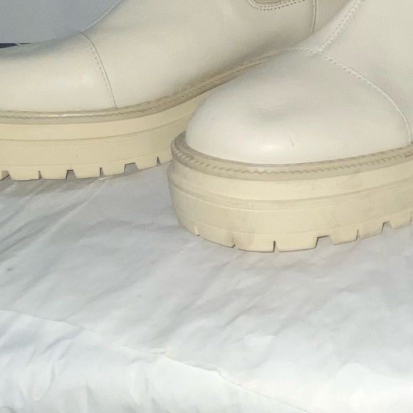 SAM Edelman Wellington Leather Lug Sole Chelsea boots - Picture 9 of 10